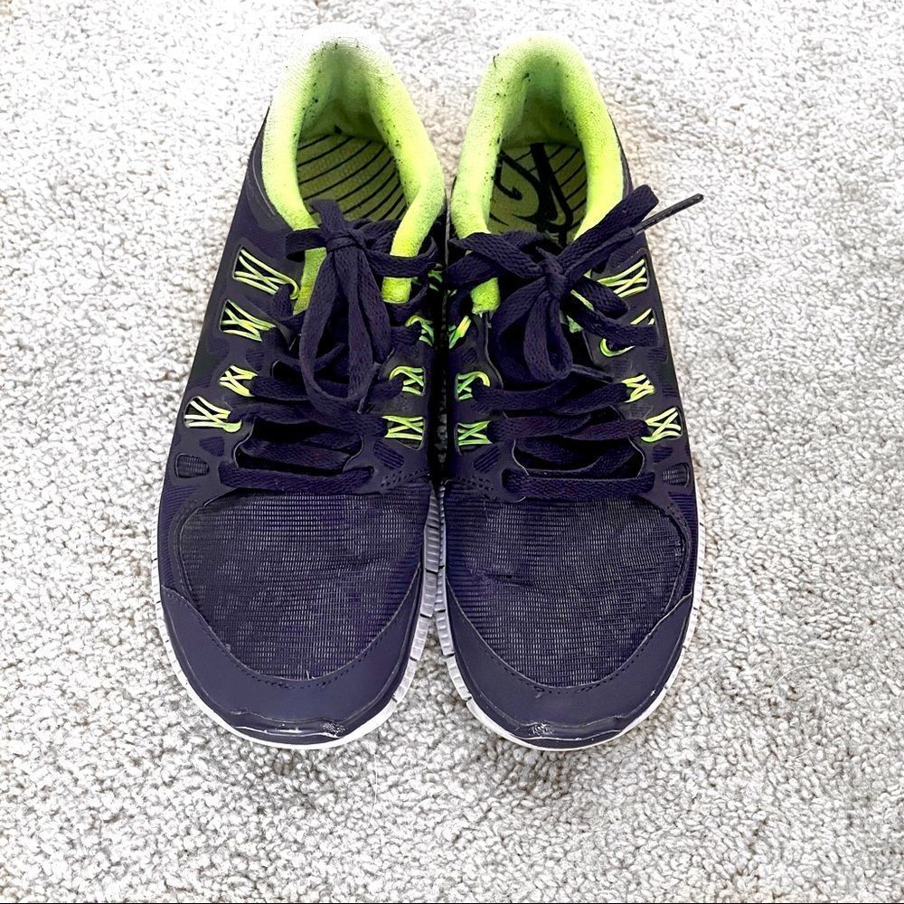 Nike Free 5.0 Sneakers